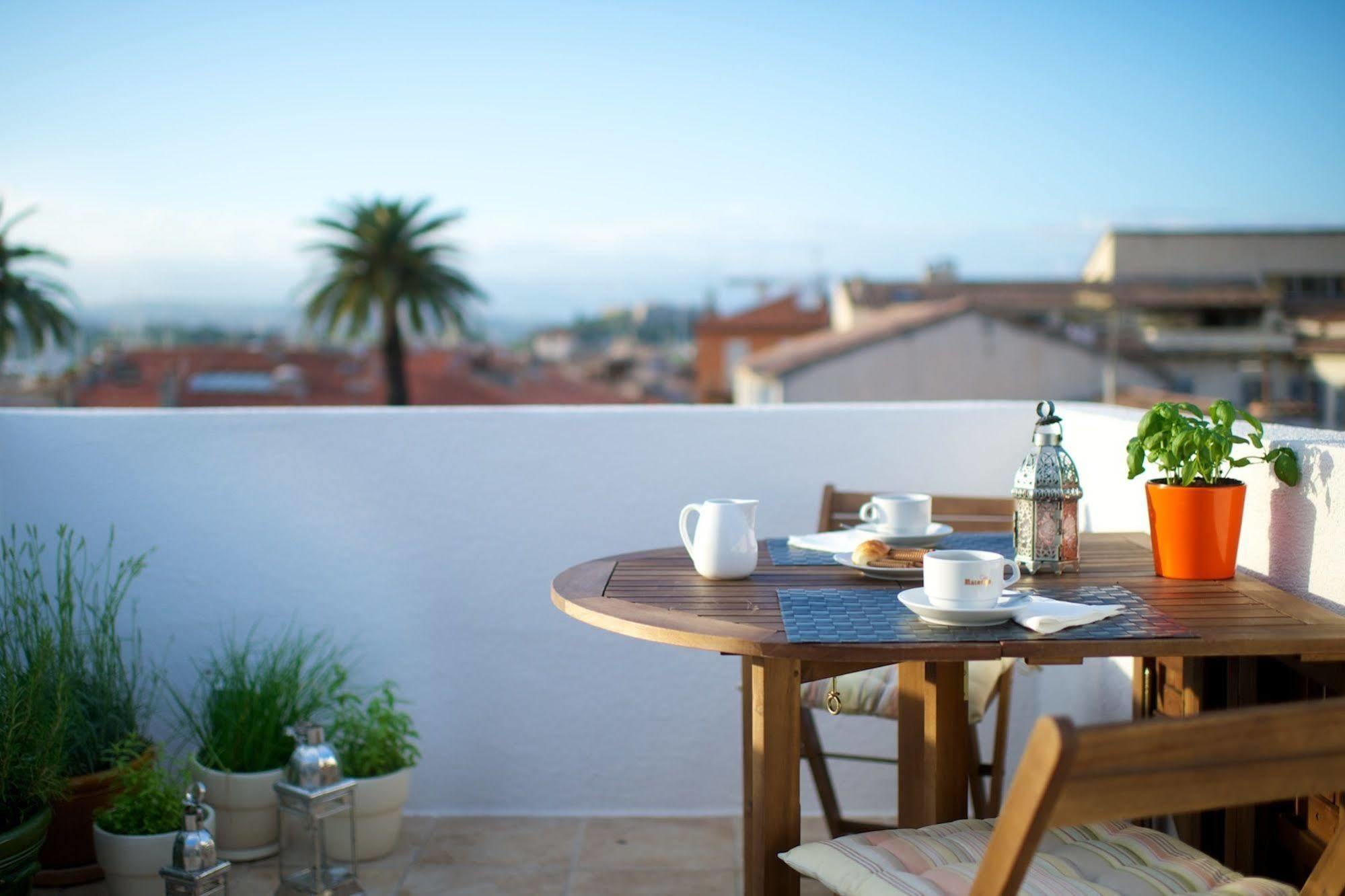 Rue Sade Bed & Breakfast Antibes Buitenkant foto