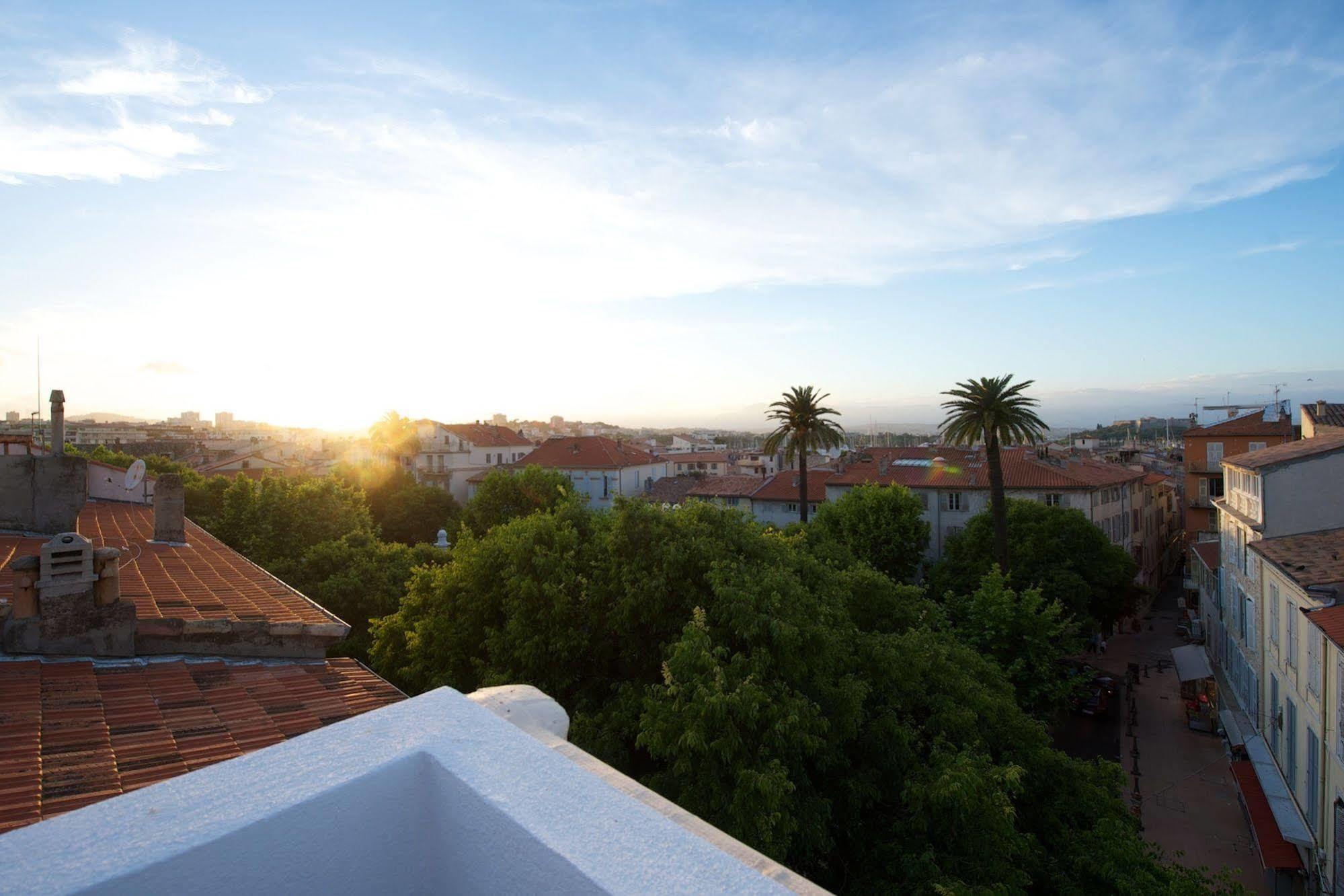 Rue Sade Bed & Breakfast Antibes Buitenkant foto