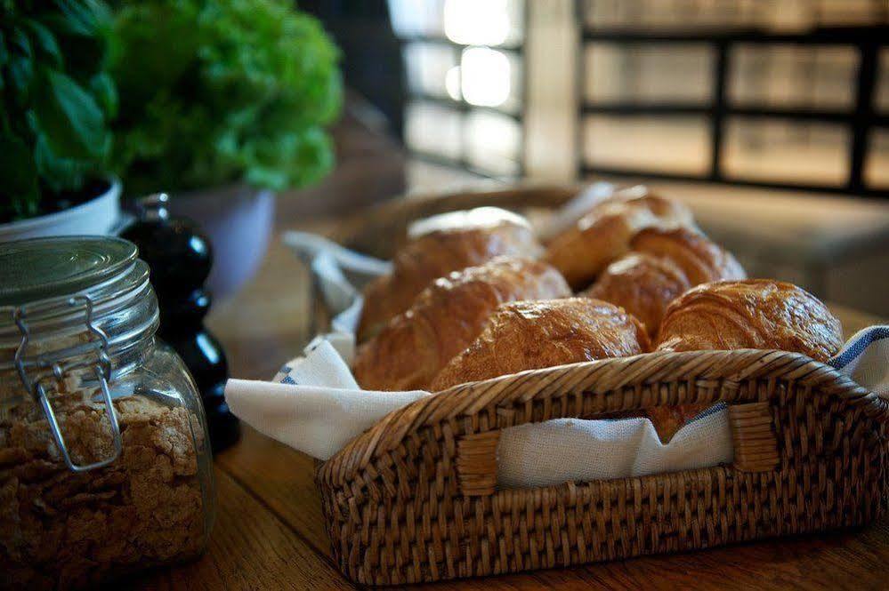 Rue Sade Bed & Breakfast Antibes Buitenkant foto